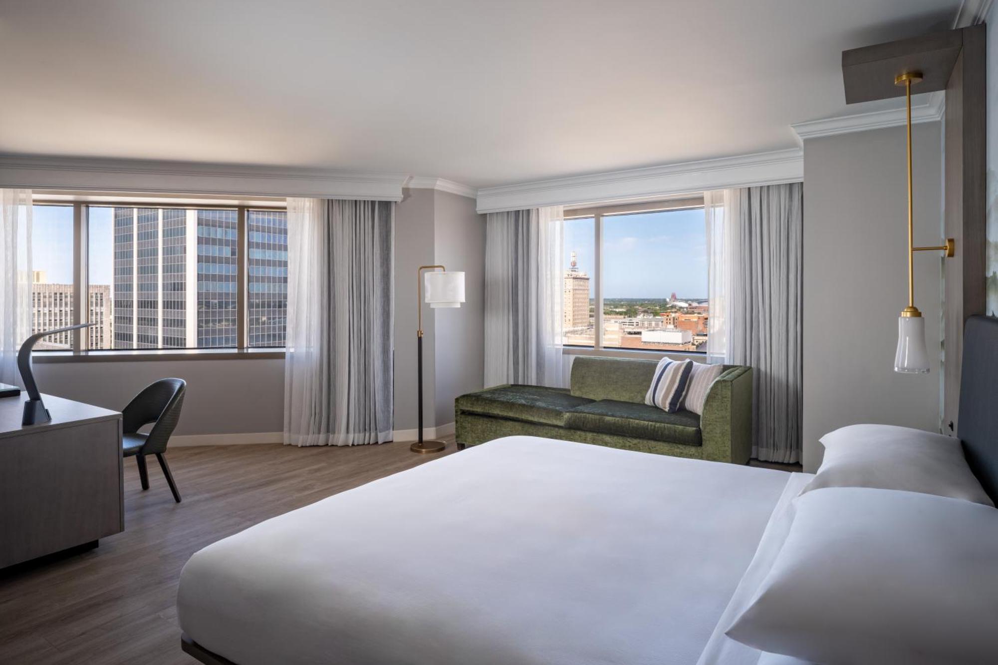 Marriott Downtown 4*