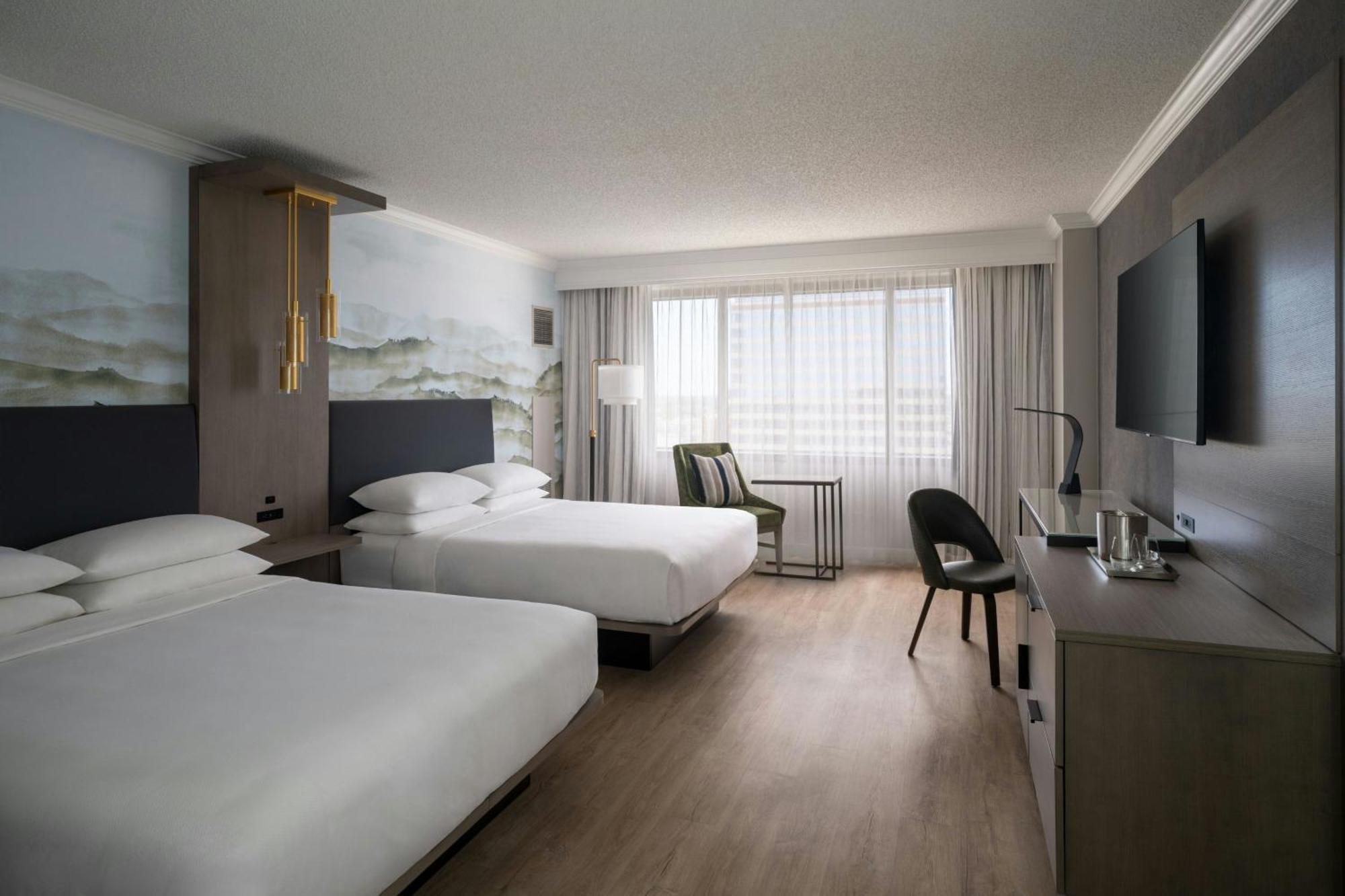 Hotel Marriott Downtown 4*